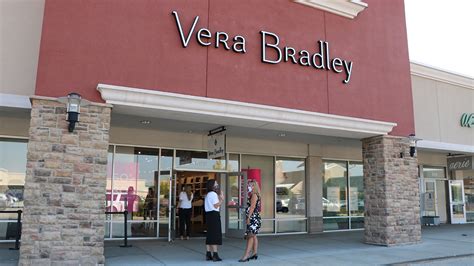 locations of vera bradley outlet stores